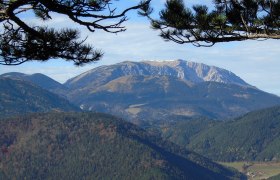 Schneebergblick, © Naturpark Sierningtal-Flatzer Wand