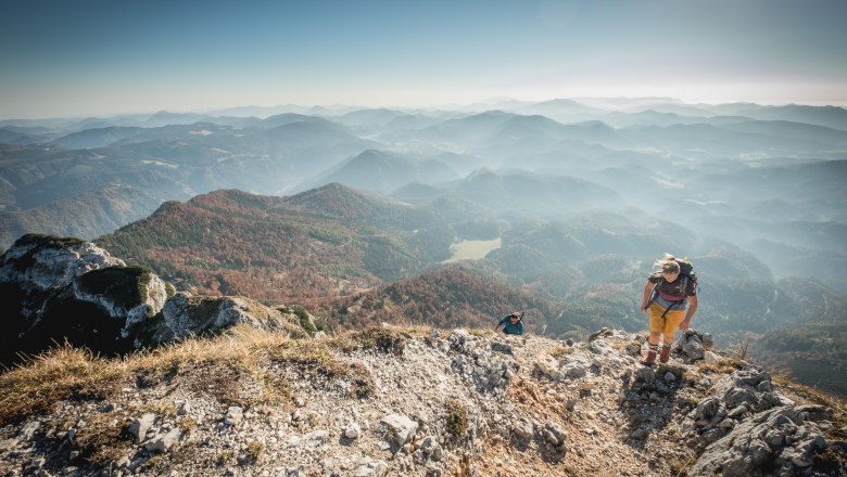 Unterwegs auf den Gipfeln des Naturparks, © Jürgen Thoma